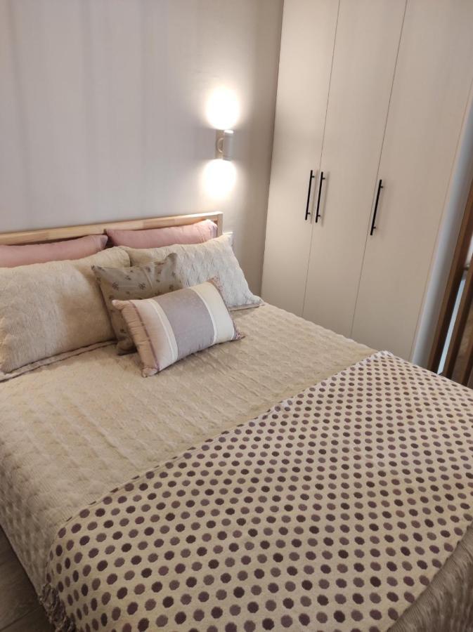 Central Apartment 2 カラマタ エクステリア 写真